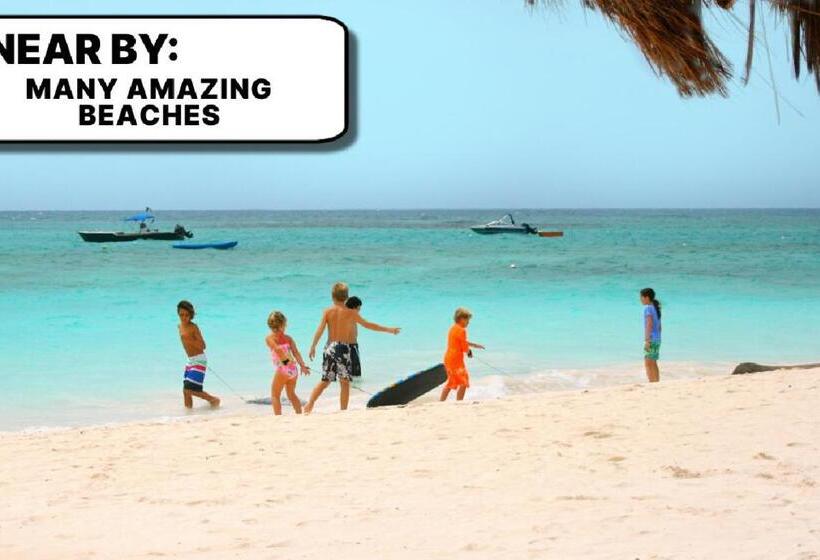 مبيت وإفطار Camp Akumal   Hosted Family Bungalows