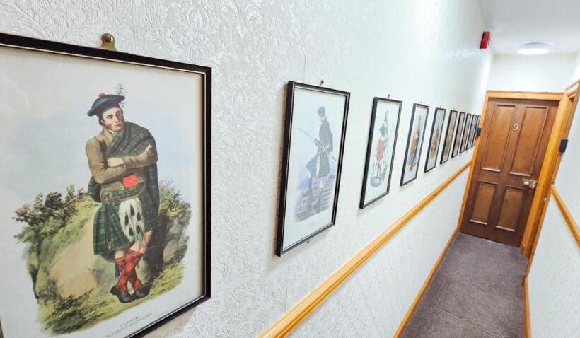 مبيت وإفطار Mystayinn Melrose Villa