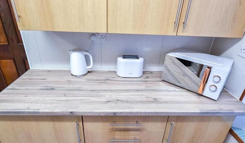 مبيت وإفطار Mystayinn Melrose Villa