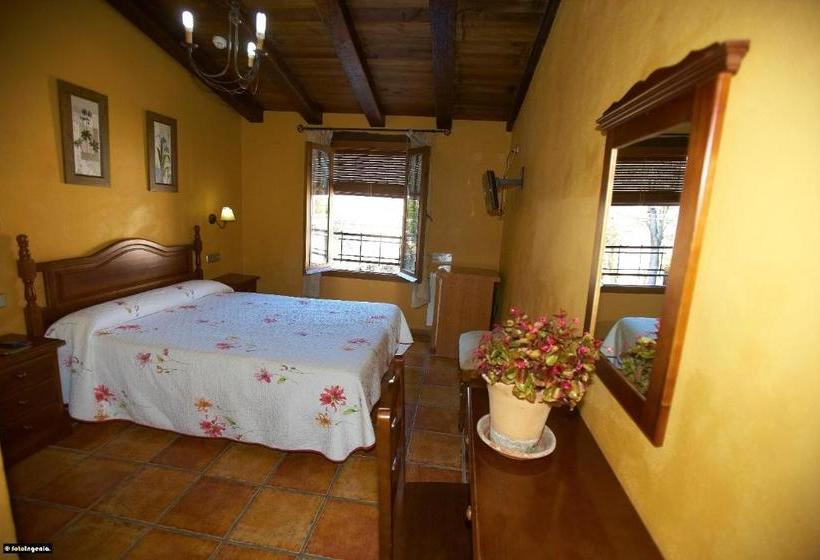 호텔 Enrique Calvillo