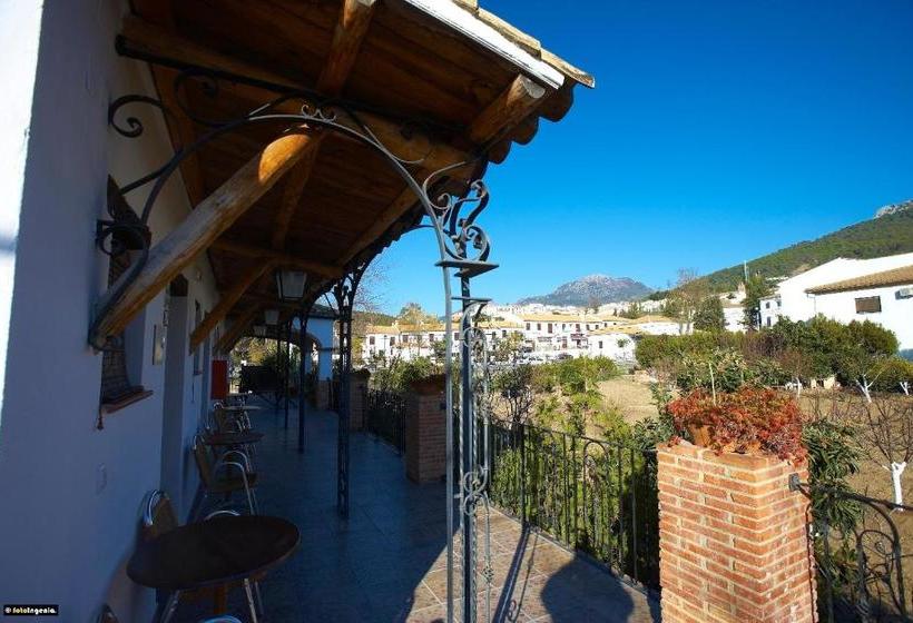 호텔 Enrique Calvillo