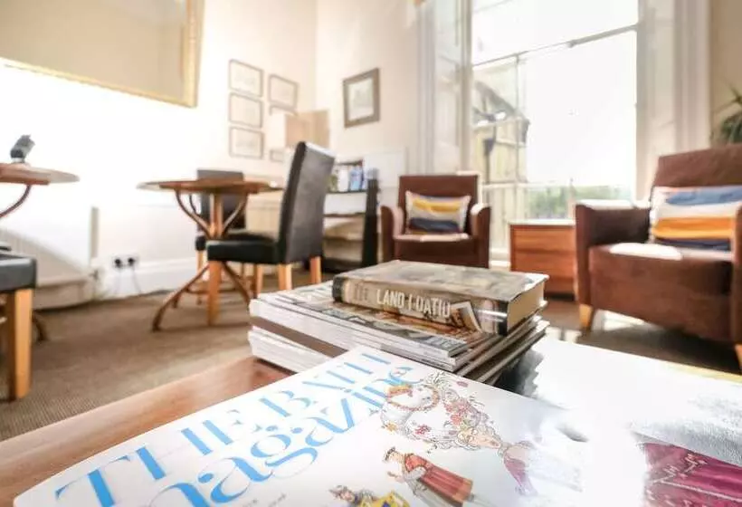 ホテル Edgar Townhouse