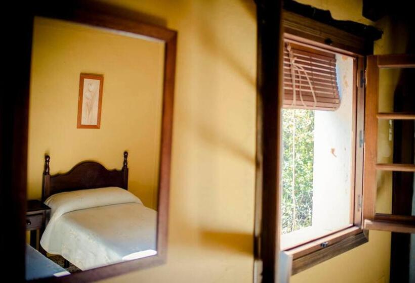 호텔 Enrique Calvillo