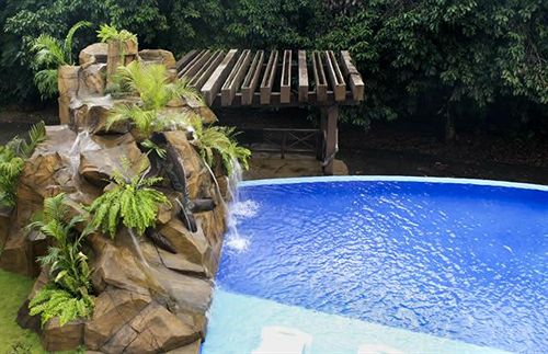 فندق Expo Centro Colon