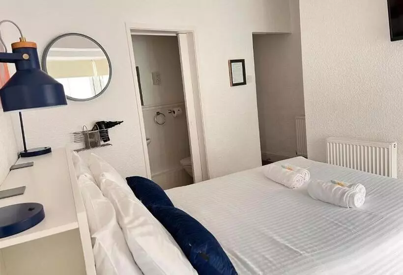 호텔 Gumfreston Guest House