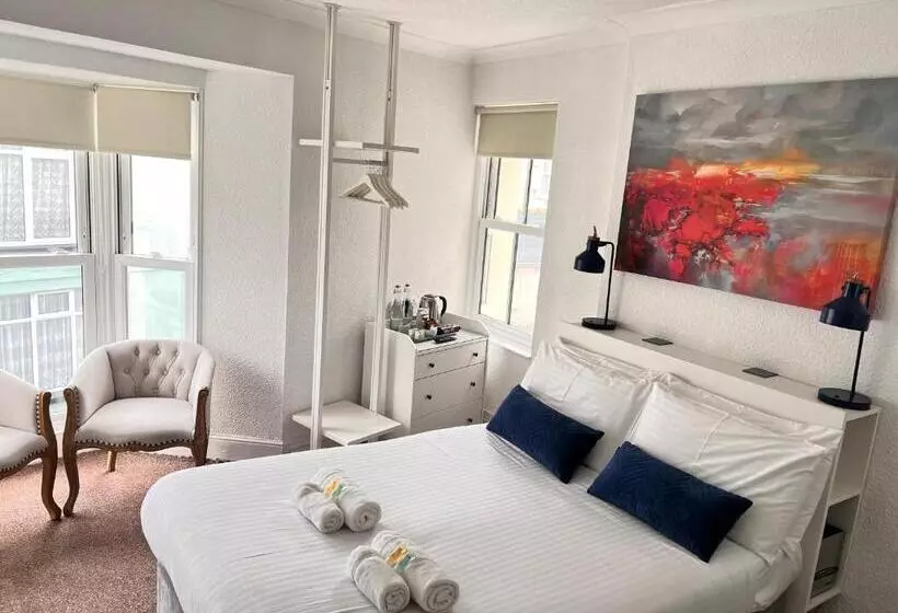 호텔 Gumfreston Guest House