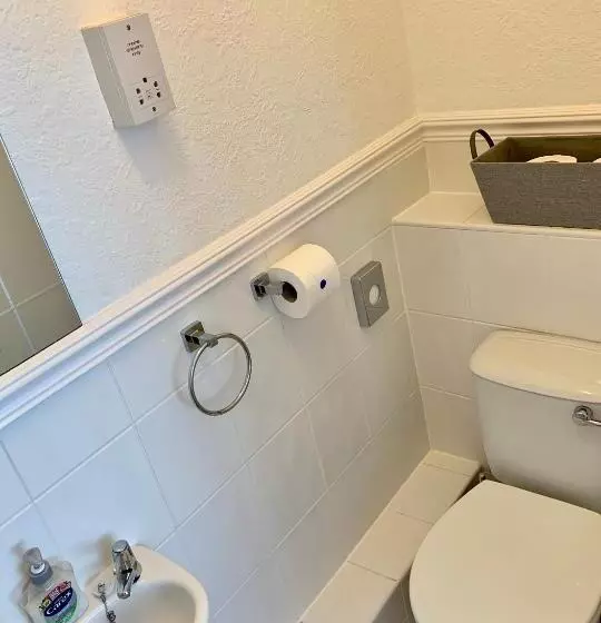 호텔 Gumfreston Guest House