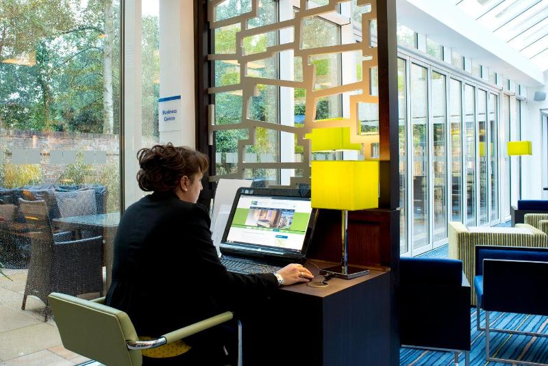 فندق Holiday Inn Express Windsor, An Ihg