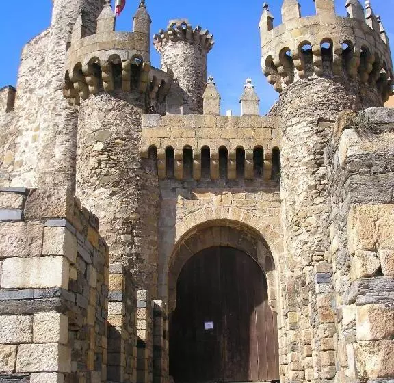 فندق Hostal Monteclaro