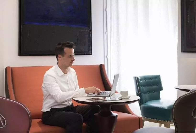 Hotel Mercure Paris Levallois