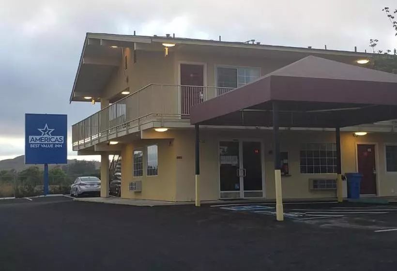 호텔 Americas Best Value Inn Petaluma