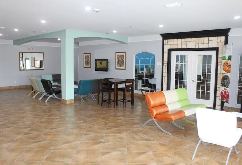 בית מלון כפרי Quality Inn & Suites At The Outlets Mercedes Weslaco