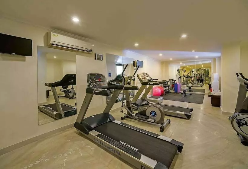 בית מלון כפרי Royal Sarovar Portico Siliguri