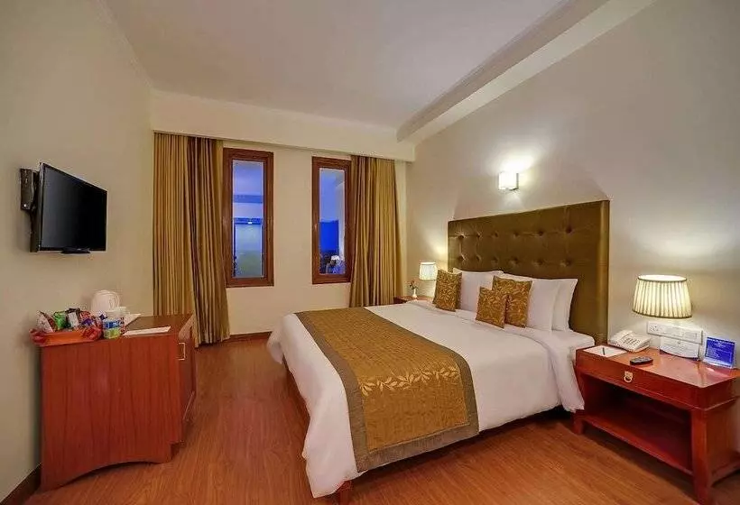 בית מלון כפרי Royal Sarovar Portico Siliguri