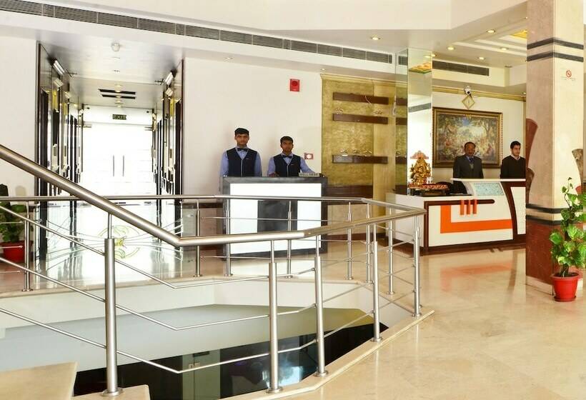 בית מלון כפרי Shipra International