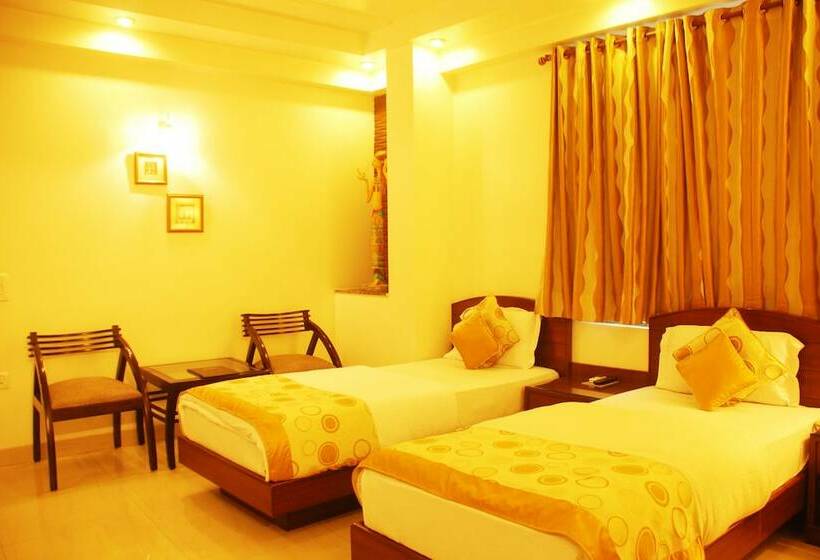 בית מלון כפרי Shipra International