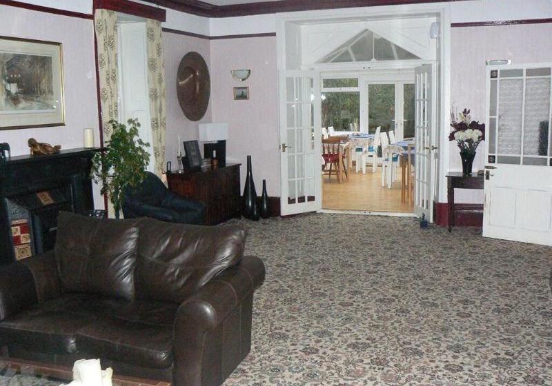 Отель The Cammarch