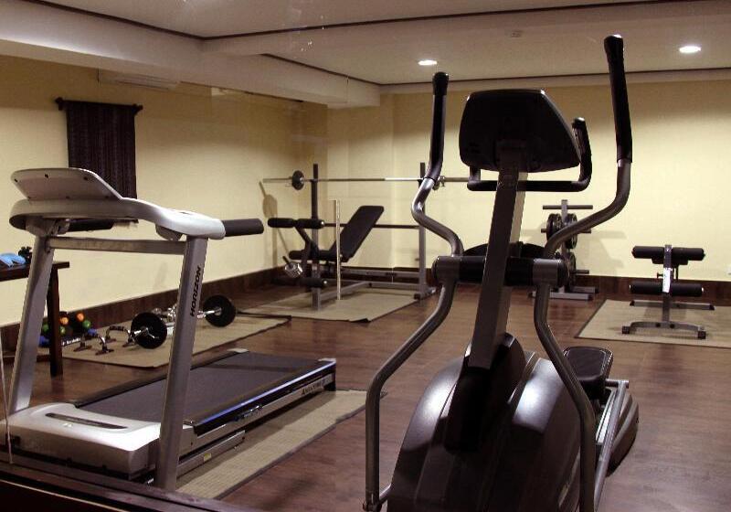 בית מלון כפרי The Jayakarta Suites Komodo Flores