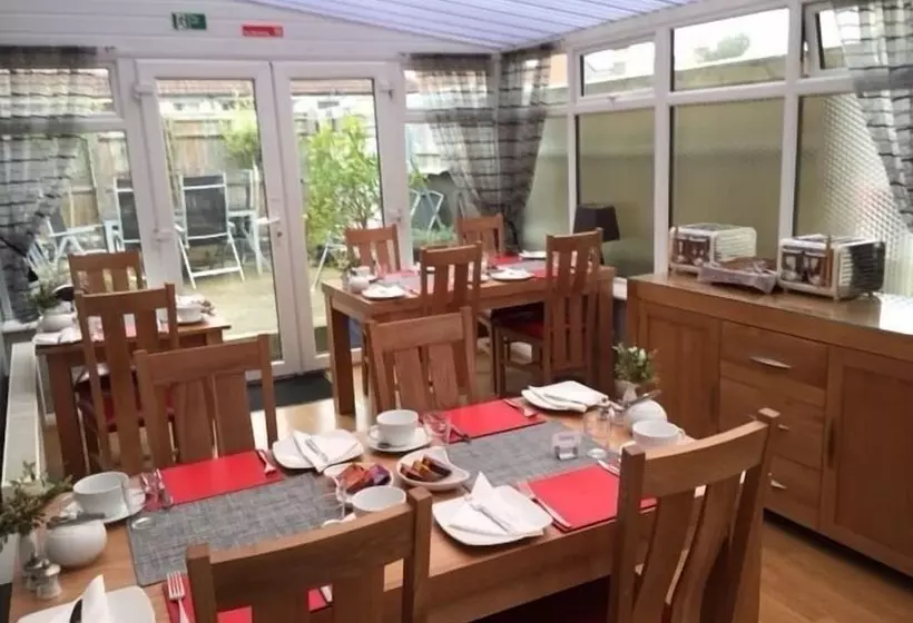 בית מלון כפרי The Langtons Bed & Breakfast