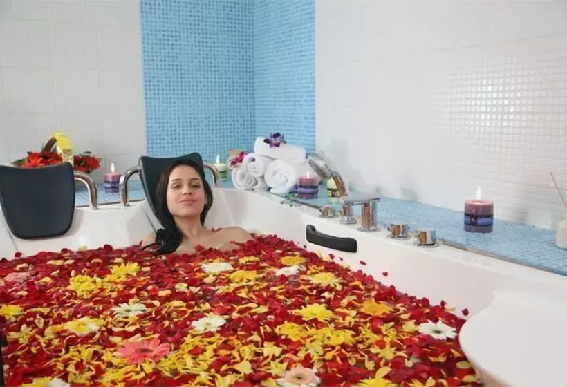 Отель United 21