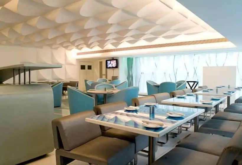 Отель United 21