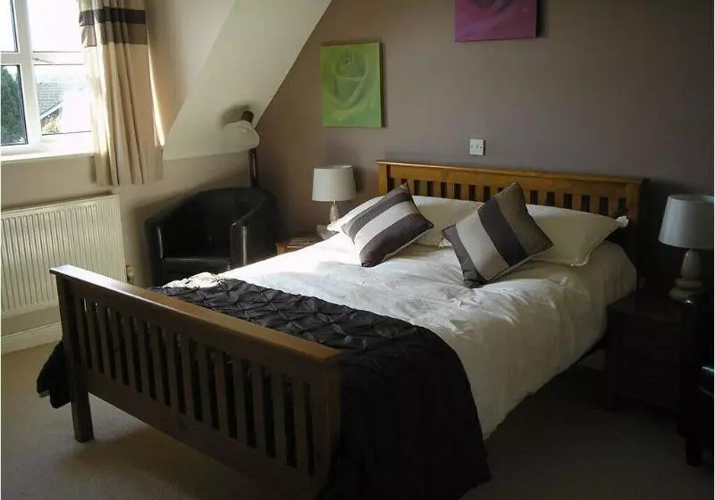 Roseville Bed & Breakfast