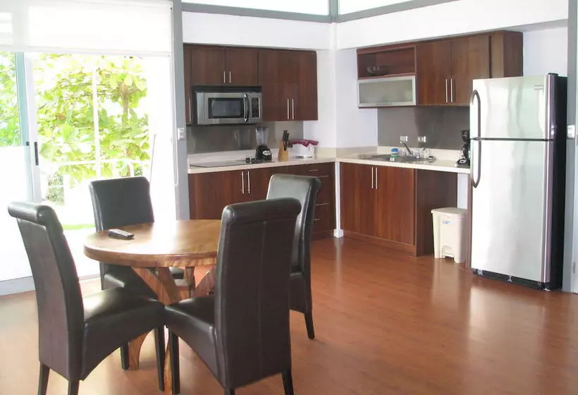 Hermosa Lofts