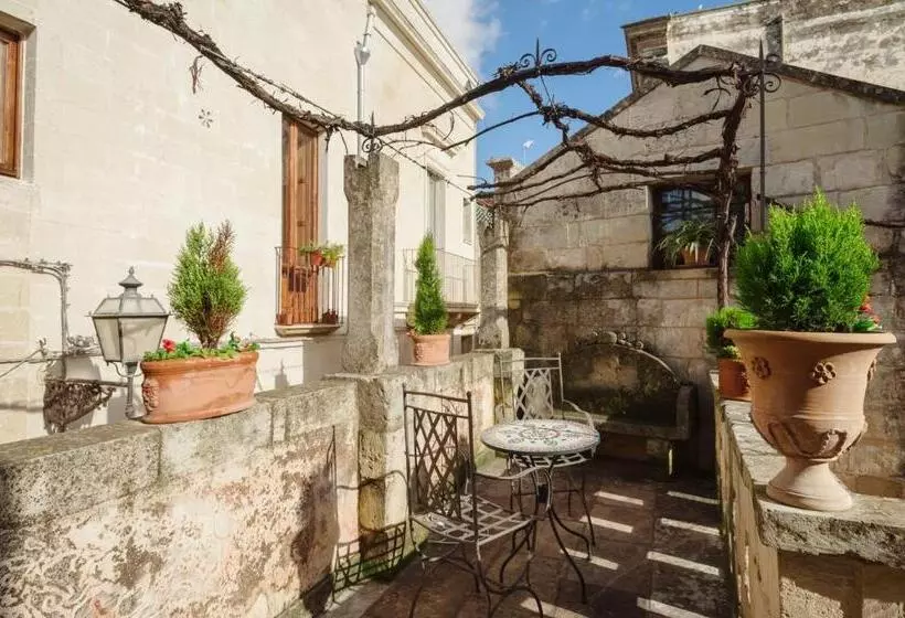 Отель Borgoterra