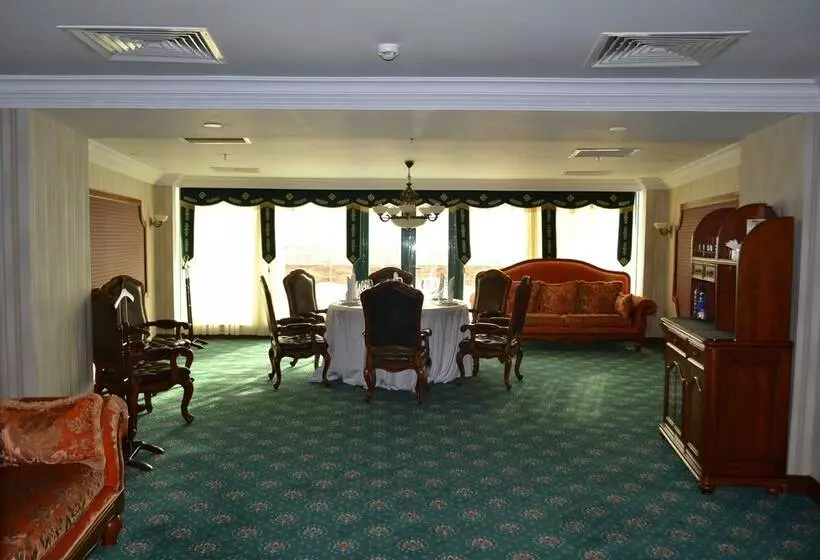 Diplomat Hotel By Ag Hotels Group