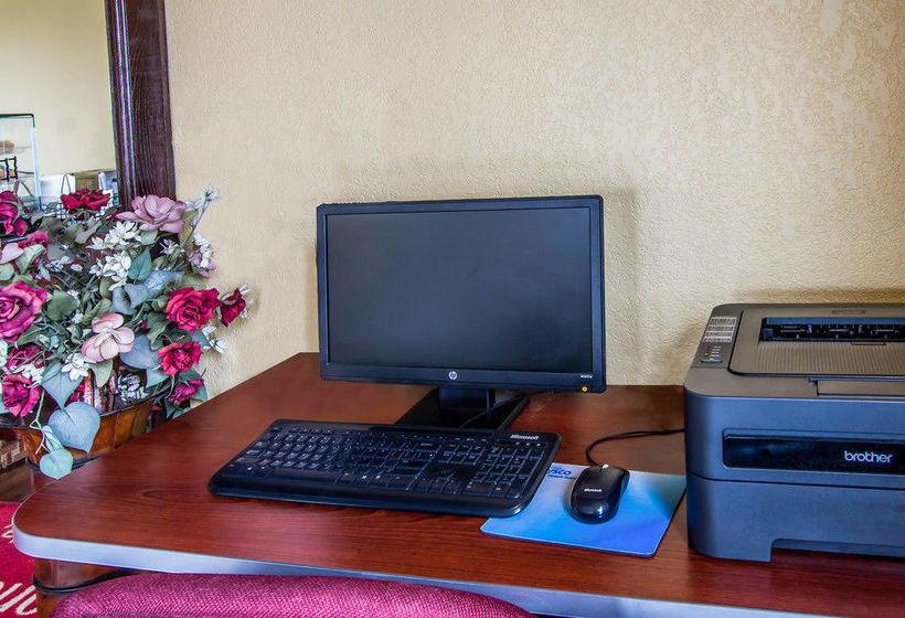 酒店 Econo Lodge Tonawanda I290