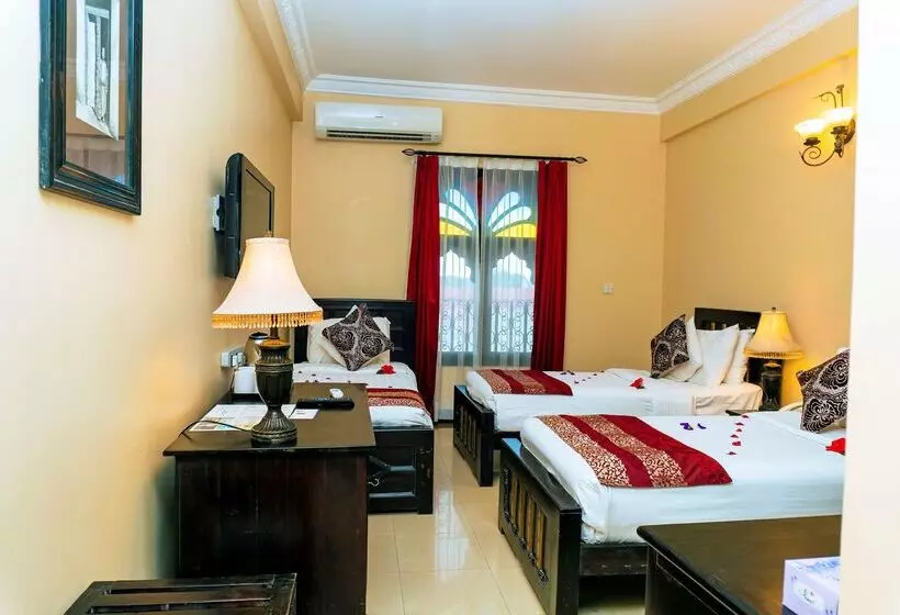 Hotel Golden Tulip Stonetown Boutique