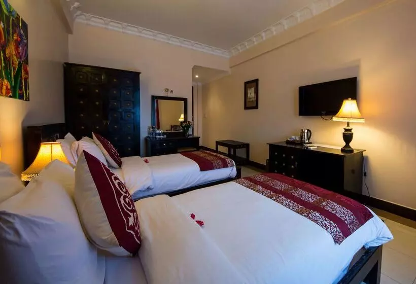 Hotel Golden Tulip Stonetown Boutique