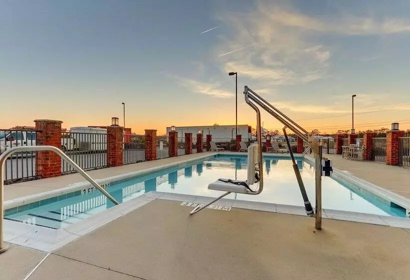 ホテル Hampton Inn & Suites Swansboro Near Camp Lejeune