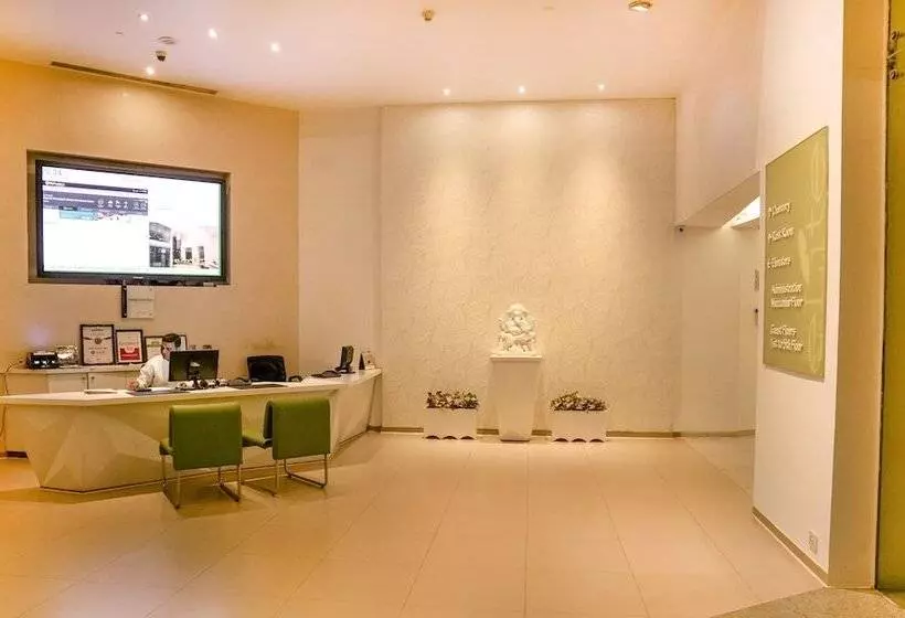 Hotelli Kohinoor Elite Near Bkc