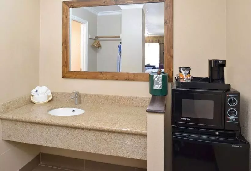 酒店 Pacific Shores Inn   Morro Bay