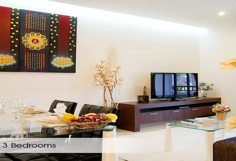 בית מלון כפרי Rawai Grand House  Sha Plus