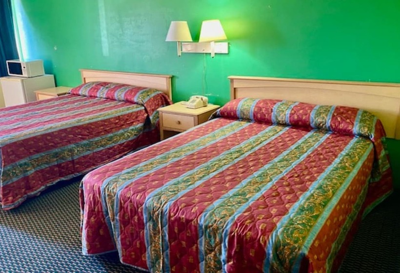 فندق Red Carpet Inn & Suites Lima