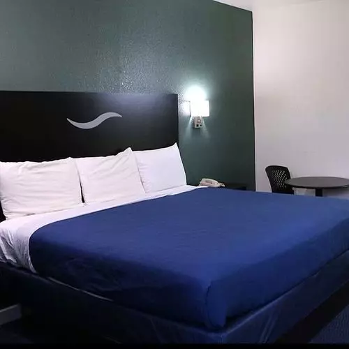 酒店 Royal Inn Dallas Nw