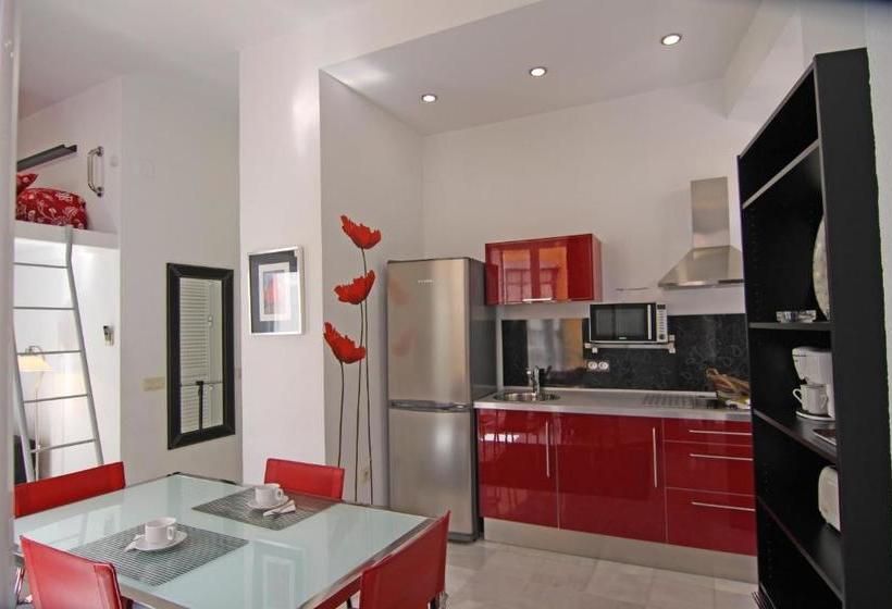 Living Sevilla Apartments Catedral