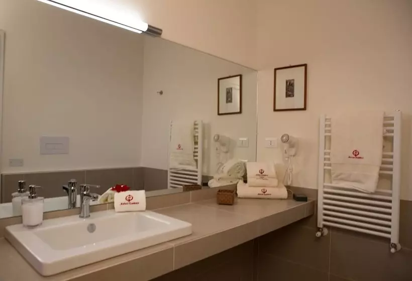 Marbela Apartments & Suites