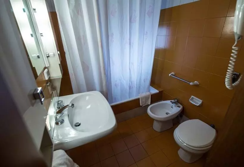 Marbela Apartments & Suites