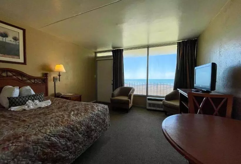 Oceanfront Viking Motel