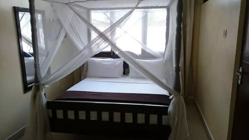 مُتل Transit Airport B&b