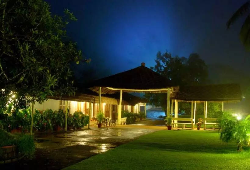 Carmelia Haven Resort Thekkady