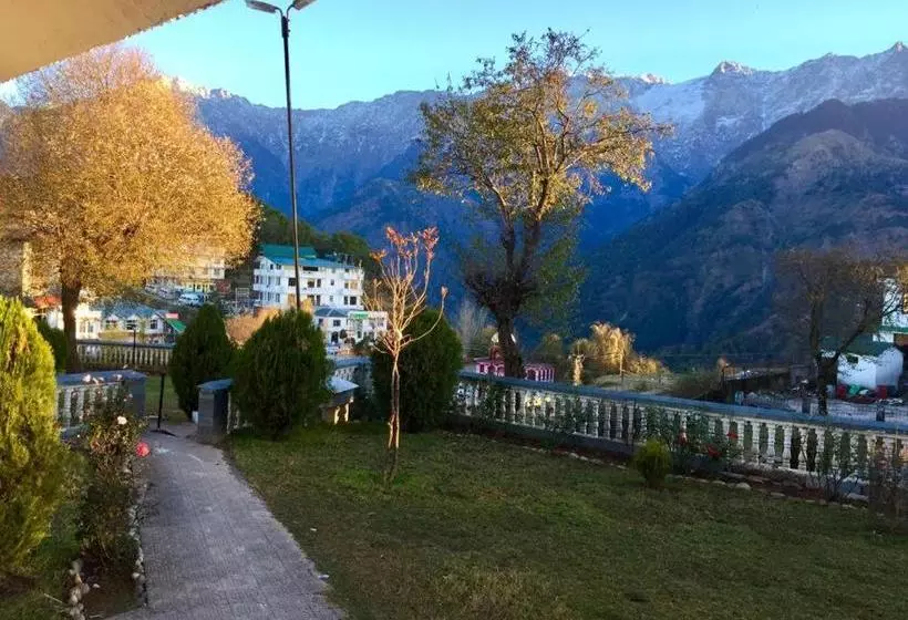 Himgiri Resorts N Spa