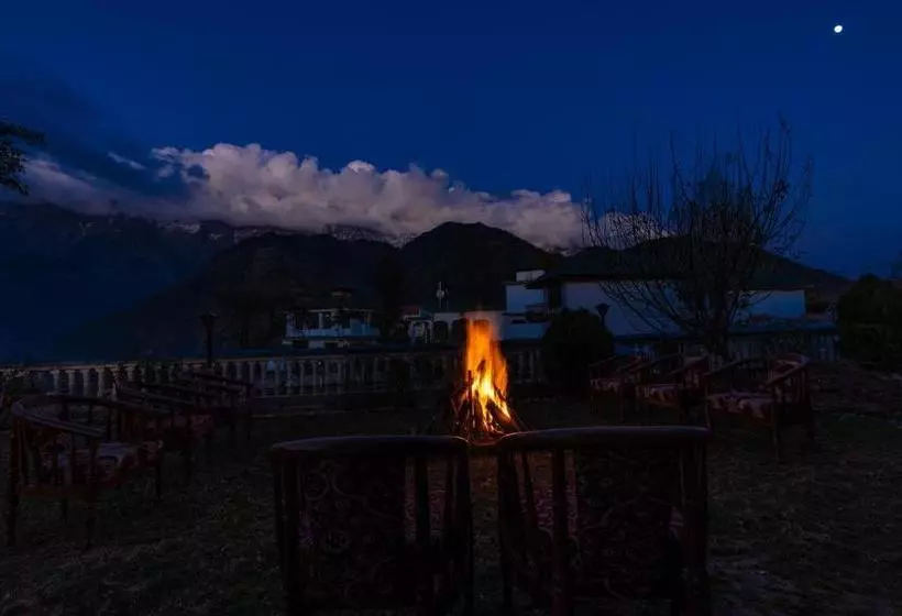 Himgiri Resorts N Spa