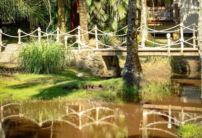 هتل Aldeia Do Mar