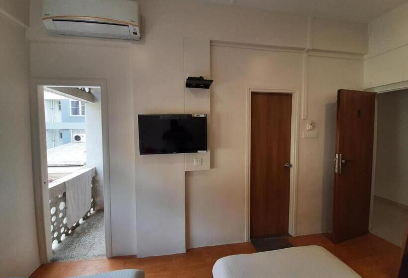 酒店 Bhooshan Sivajinagar