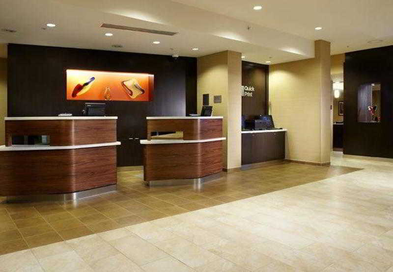 Отель Courtyard By Marriott Pittsburgh Washington Meadow Lands
