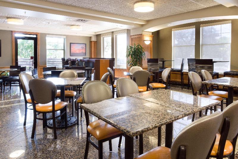 هتل Drury Inn & Suites San Antonio North Stone Oak